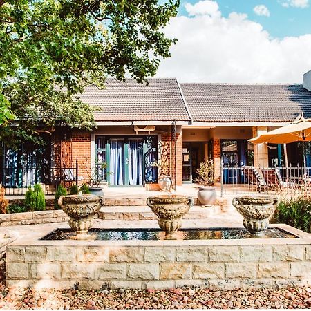 Le Grant Guesthhouse Aparthotel Kroonstad Exterior photo