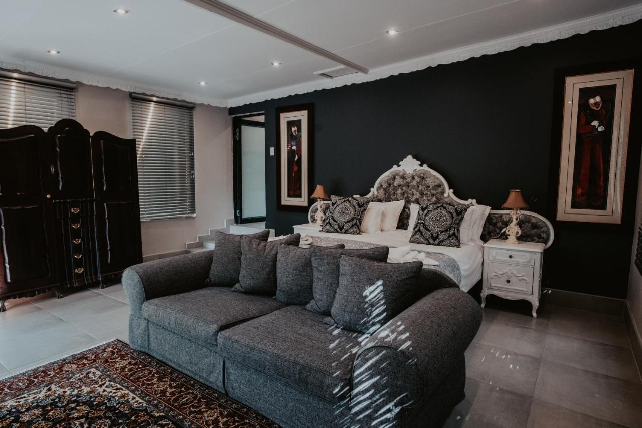 Le Grant Guesthhouse Aparthotel Kroonstad Exterior photo
